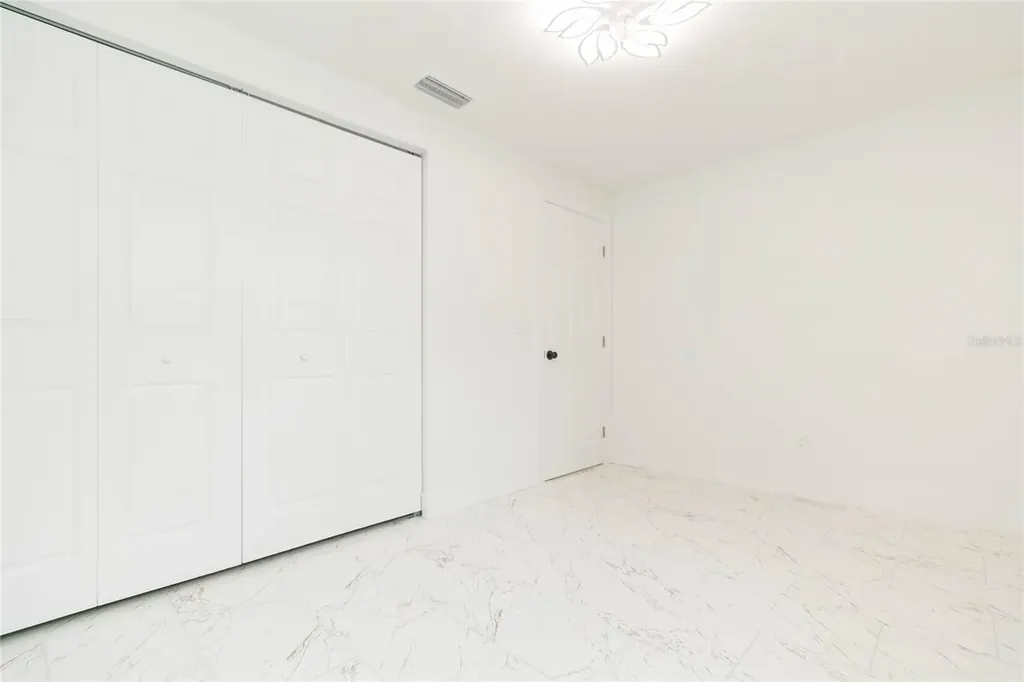 8723 N River Forest Circle Tampa FL 33604