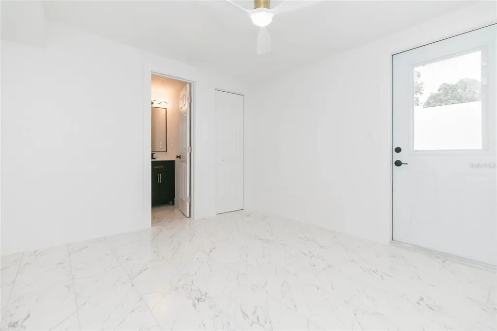 8723 N River Forest Circle Tampa FL 33604
