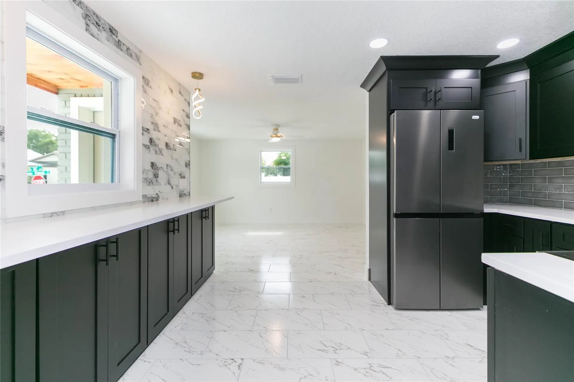 8723 N River Forest Circle Tampa FL 33604