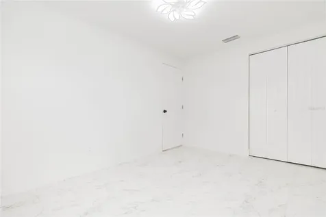 8723 N River Forest Circle Tampa FL 33604