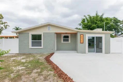 8723 N River Forest Circle Tampa FL 33604