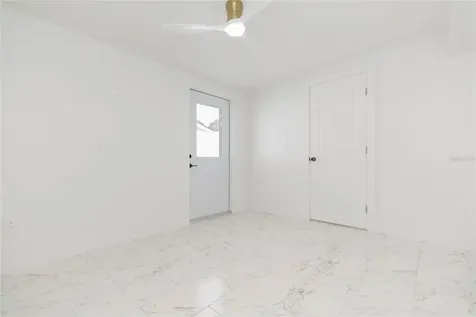 8723 N River Forest Circle Tampa FL 33604