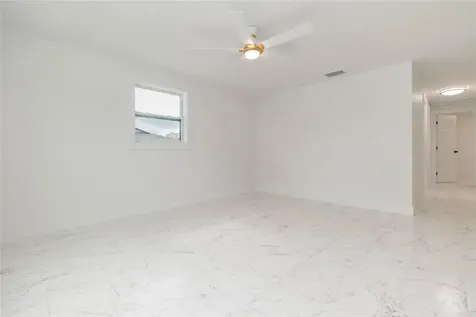 8723 N River Forest Circle Tampa FL 33604