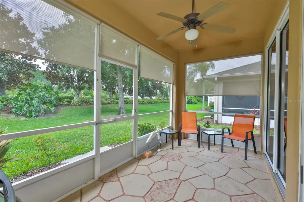 2010 Sifield Greens Way Sun City Center FL 33573