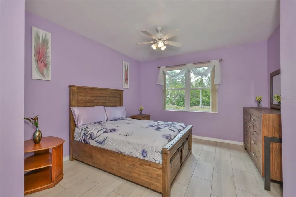 2010 Sifield Greens Way Sun City Center FL 33573