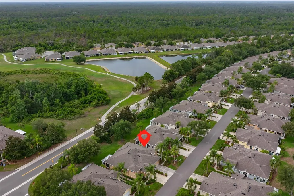2010 Sifield Greens Way Sun City Center FL 33573