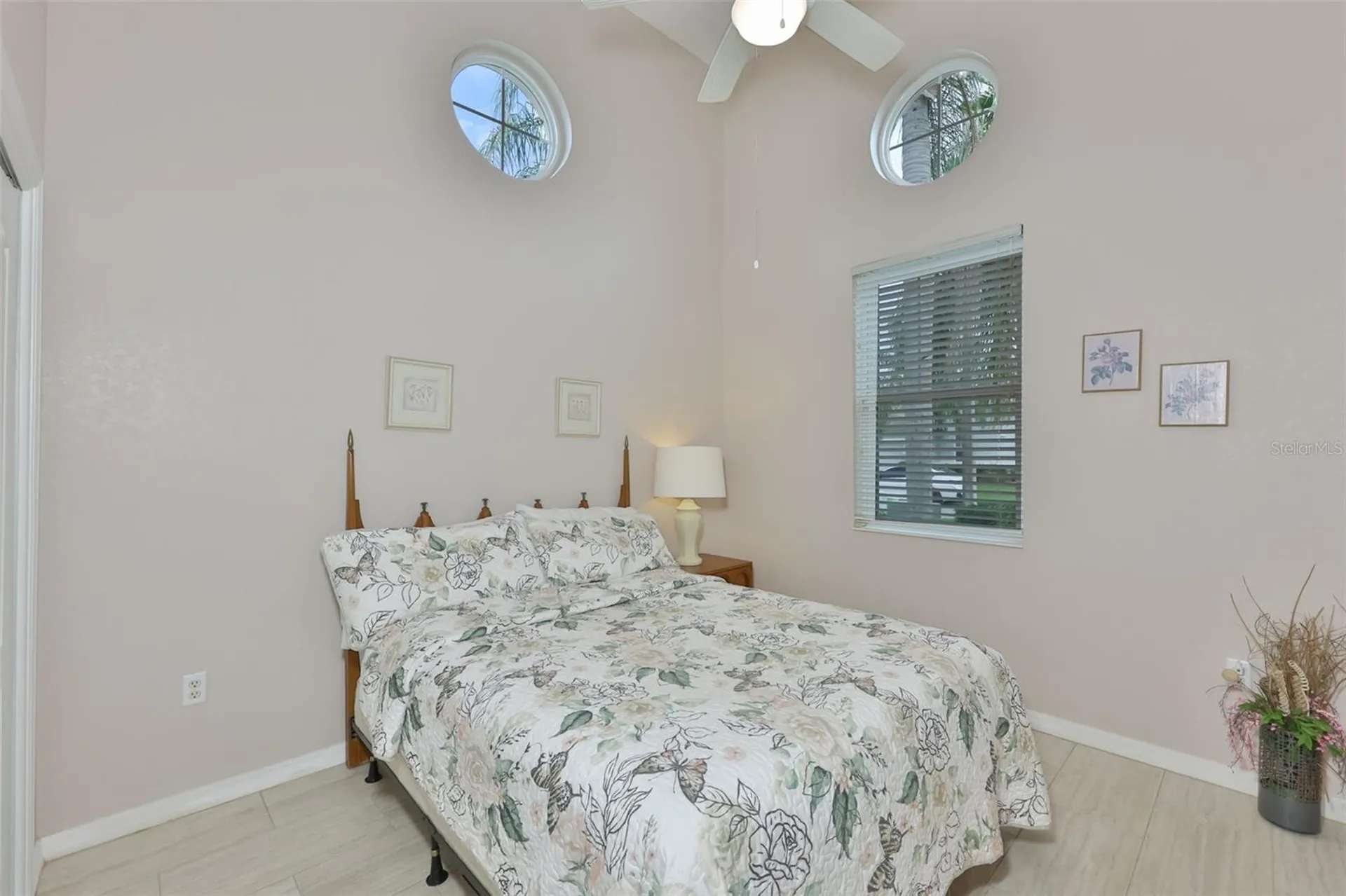 2010 Sifield Greens Way Sun City Center FL 33573