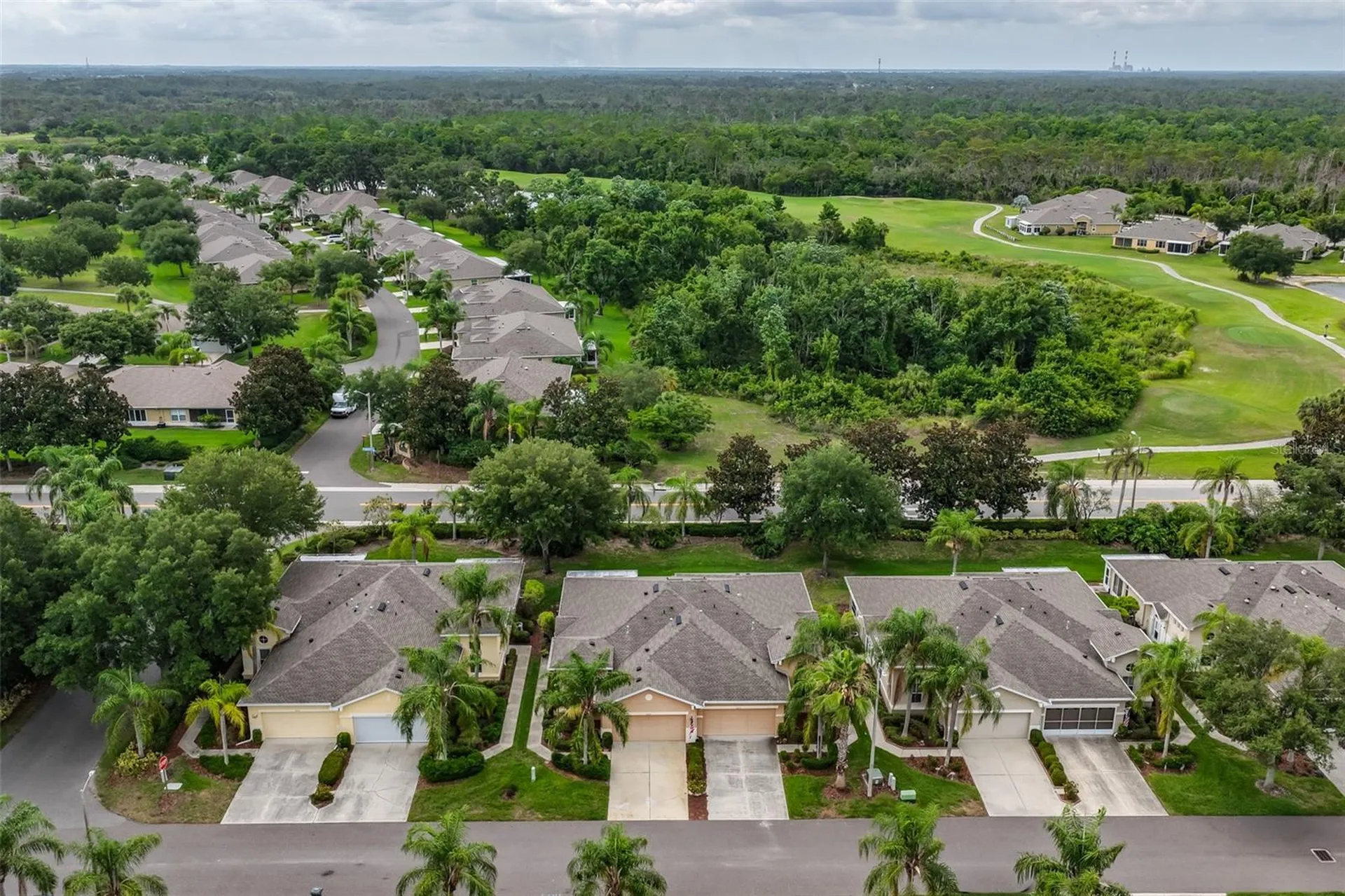 2010 Sifield Greens Way Sun City Center FL 33573
