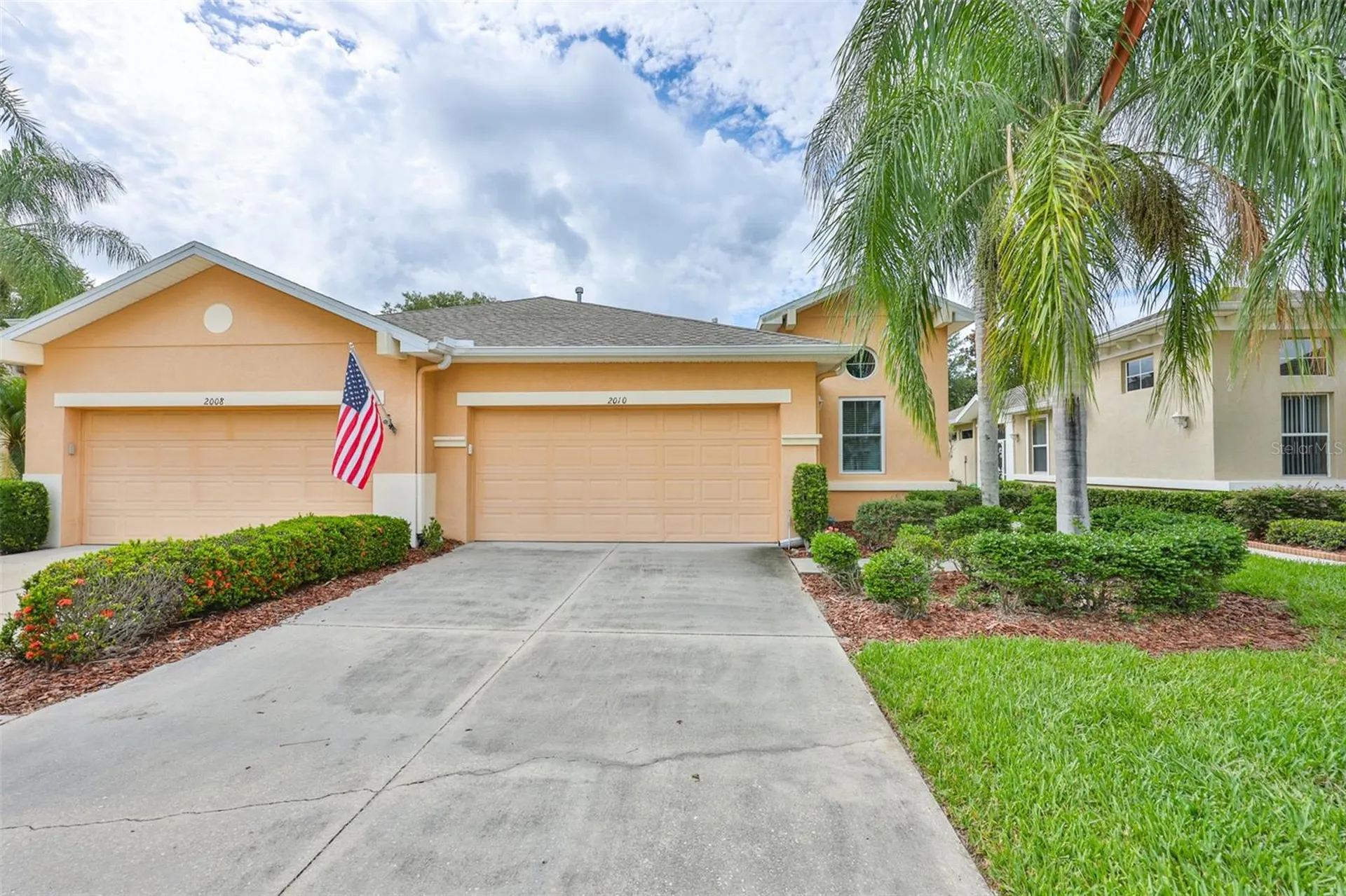2010 Sifield Greens Way Sun City Center FL 33573