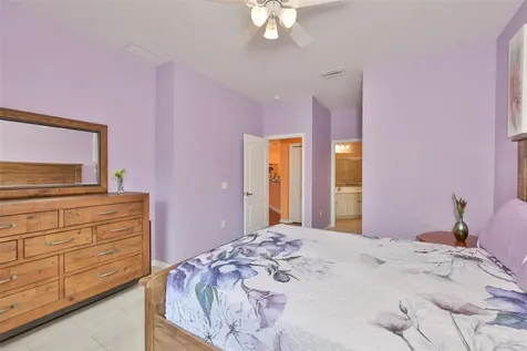 2010 Sifield Greens Way Sun City Center FL 33573