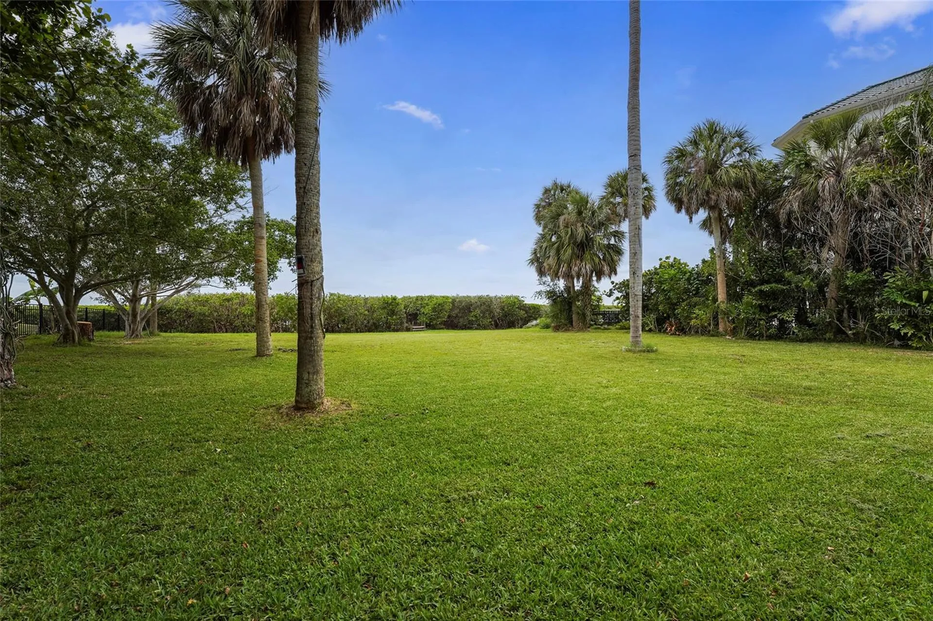 7538 Westmoreland Drive Sarasota FL 34243