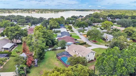 1631 Lakewood Drive S Lakeland FL 33813