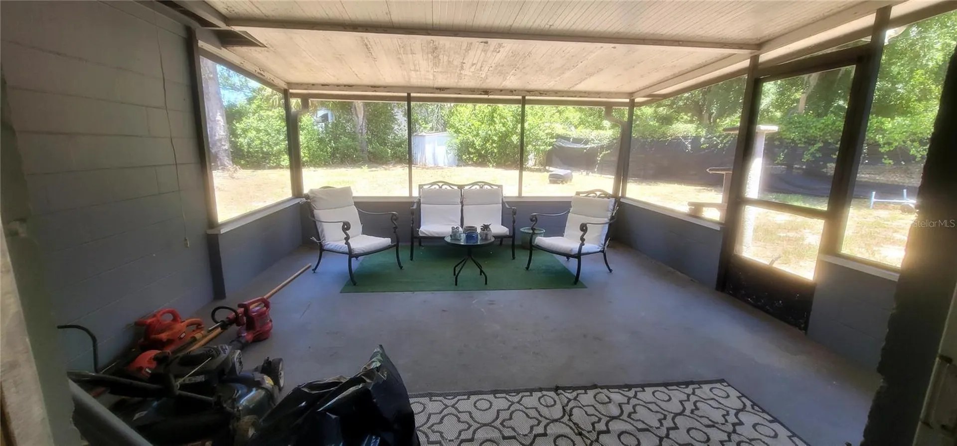 8702 Beverly Drive Tampa FL 33617
