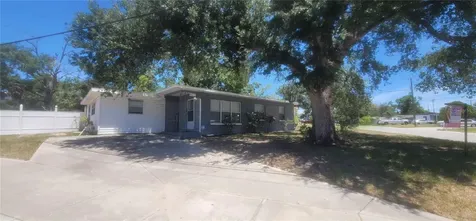 8702 Beverly Drive Tampa FL 33617