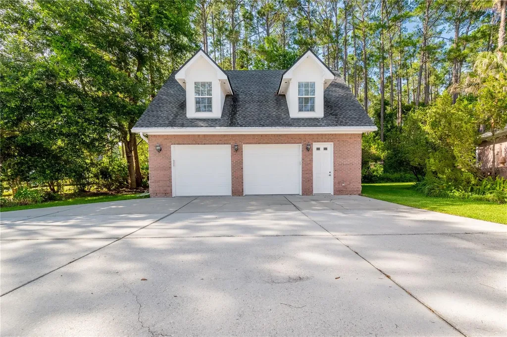 104 Belmont Drive St Johns FL 32259