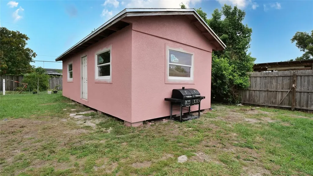 6424 Yorkshire Road Tampa FL 33634