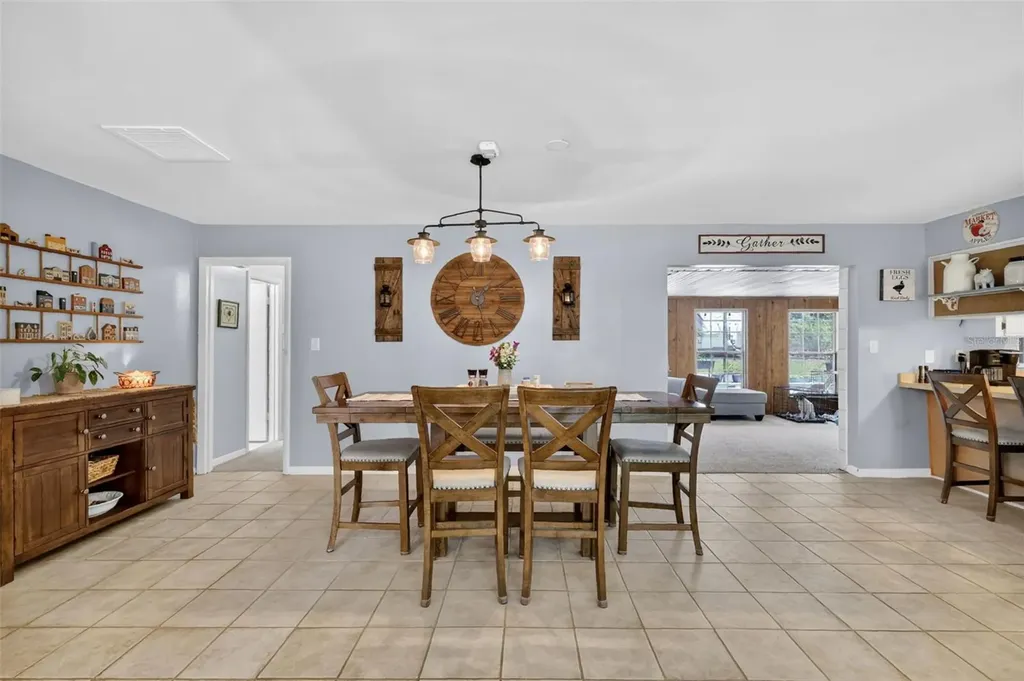 1915 Spring Lake Road Fruitland Park FL 34731