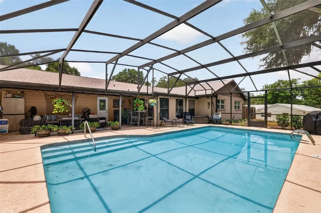 1915 Spring Lake Road Fruitland Park FL 34731