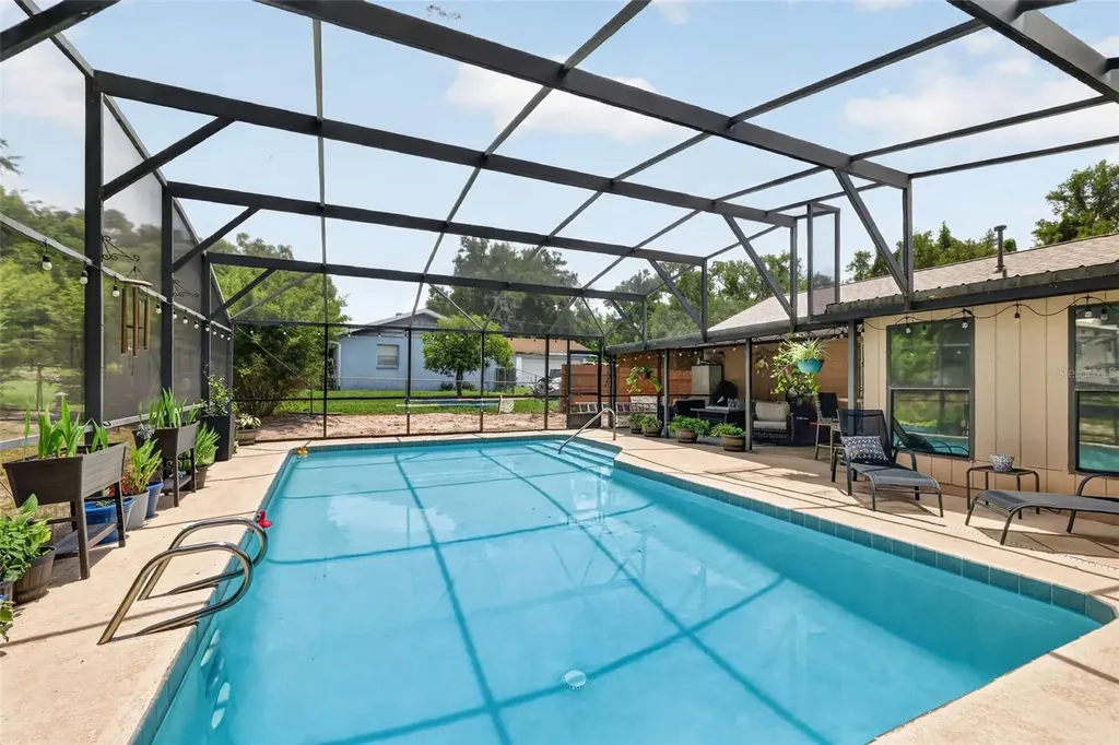 1915 Spring Lake Road Fruitland Park FL 34731
