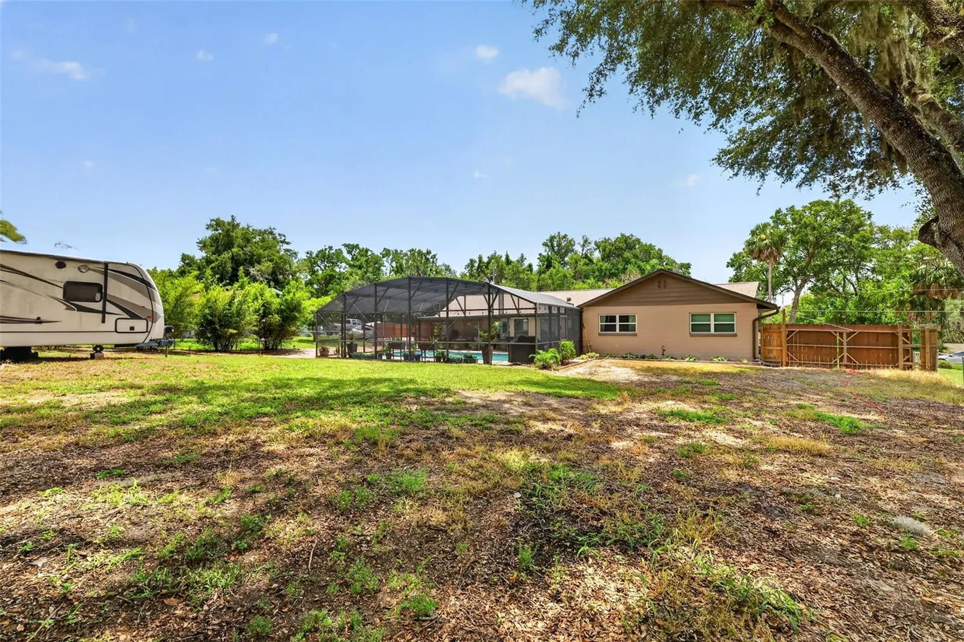 1915 Spring Lake Road Fruitland Park FL 34731