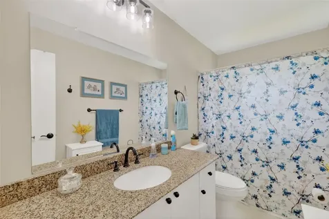 1915 Spring Lake Road Fruitland Park FL 34731