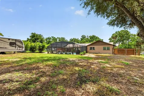 1915 Spring Lake Road Fruitland Park FL 34731