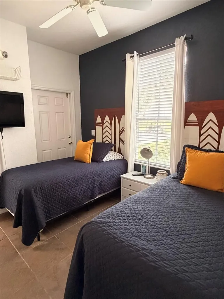 1337 Calabria Avenue Davenport FL 33897