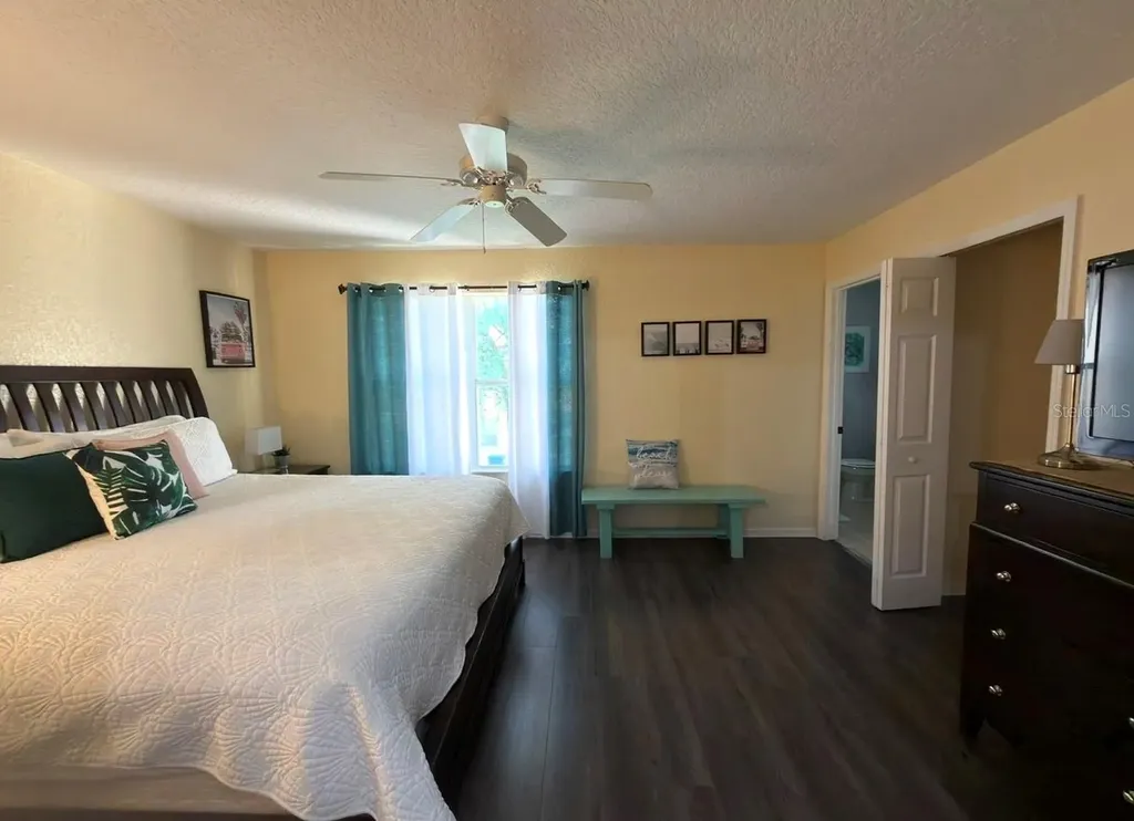 1337 Calabria Avenue Davenport FL 33897