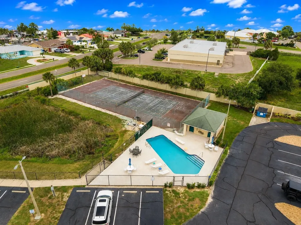 616 Yardarm Drive Apollo Beach FL 33572