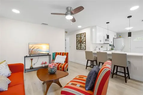 415 Maple Way Safety Harbor FL 34695