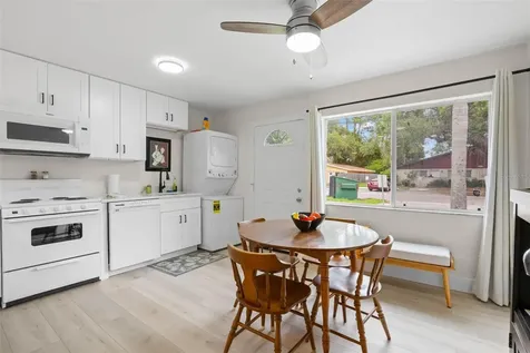 415 Maple Way Safety Harbor FL 34695