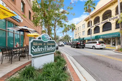 415 Maple Way Safety Harbor FL 34695
