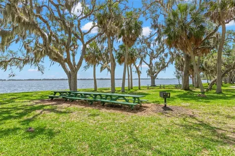 415 Maple Way Safety Harbor FL 34695