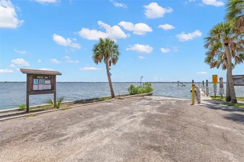 415 Maple Way Safety Harbor FL 34695