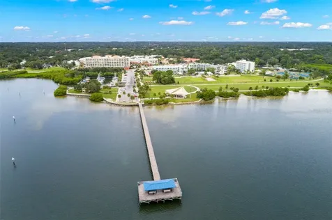 415 Maple Way Safety Harbor FL 34695