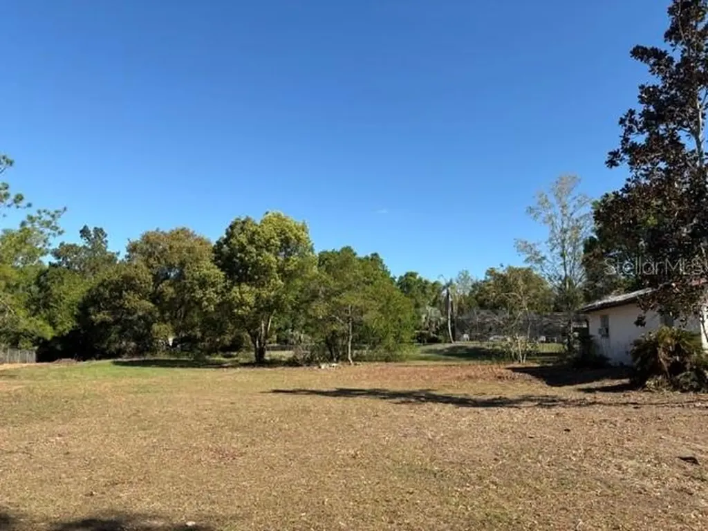 37247 Northside Drive Zephyrhills FL 33541