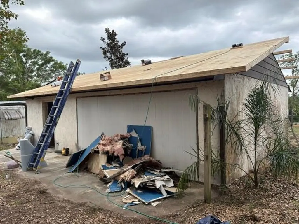 37247 Northside Drive Zephyrhills FL 33541