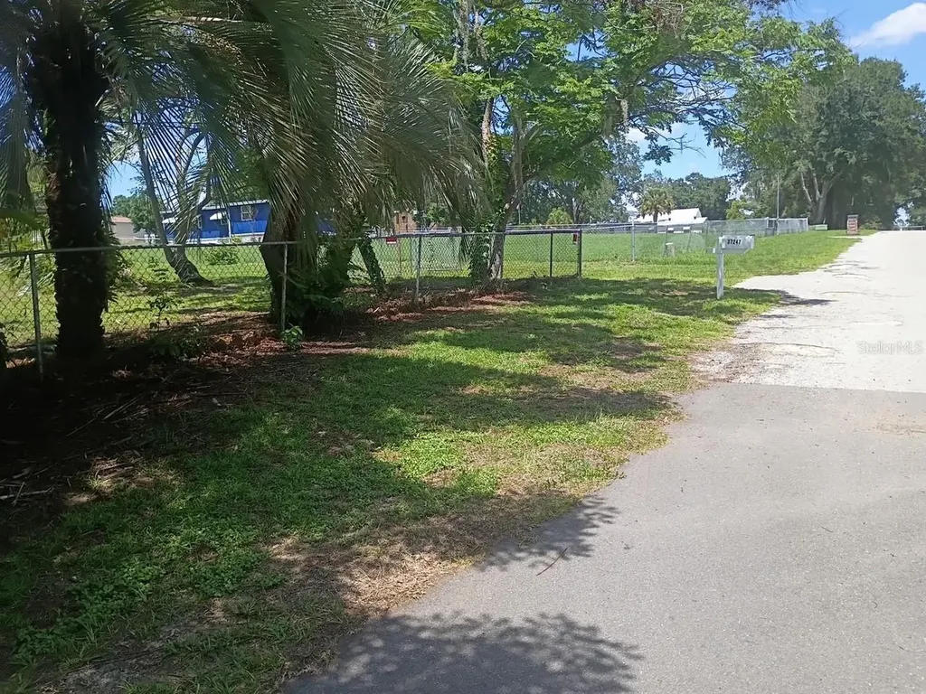 37247 Northside Drive Zephyrhills FL 33541