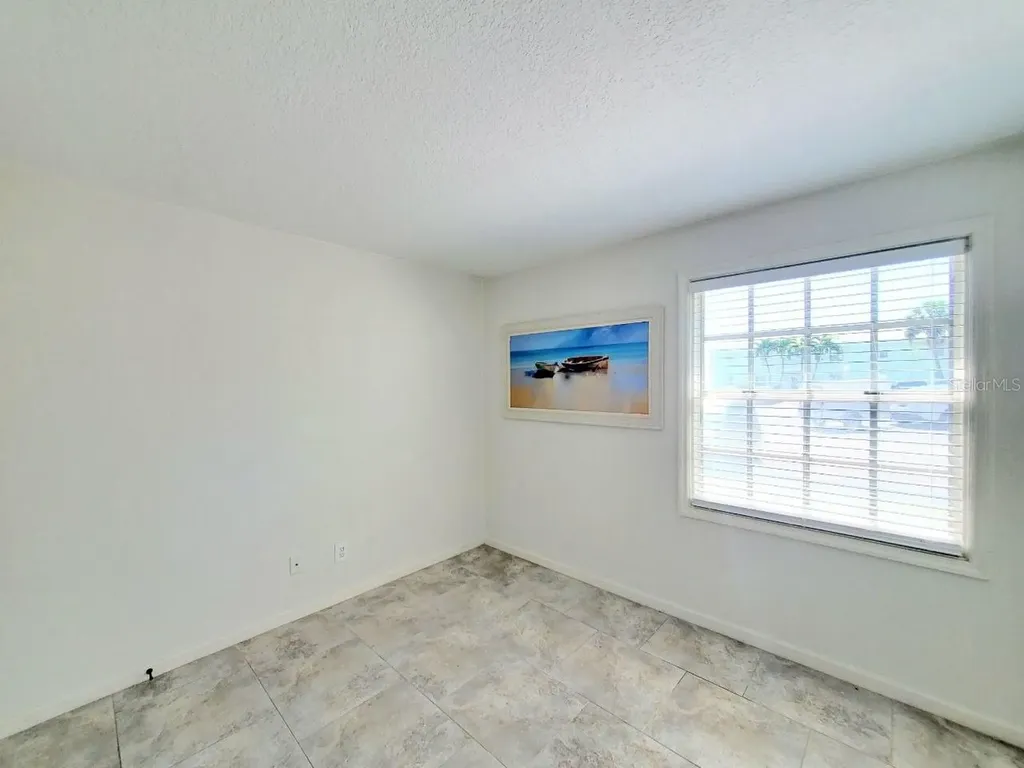 5111 Coquina Key Drive SE St Petersburg FL 33705