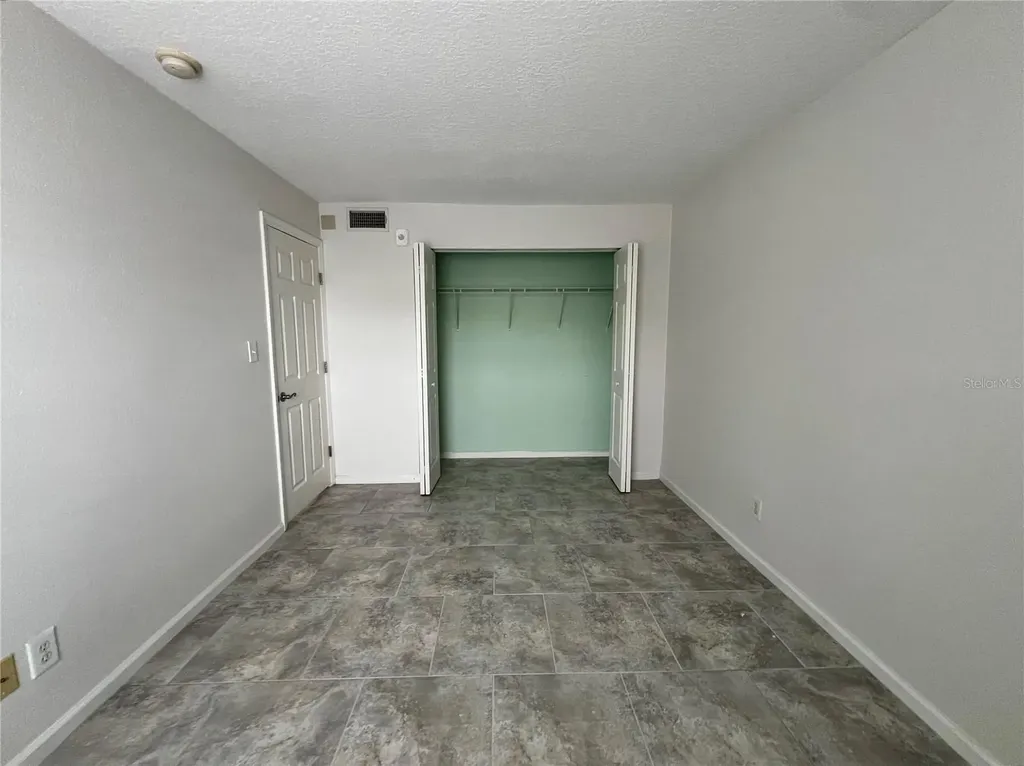 5111 Coquina Key Drive SE St Petersburg FL 33705