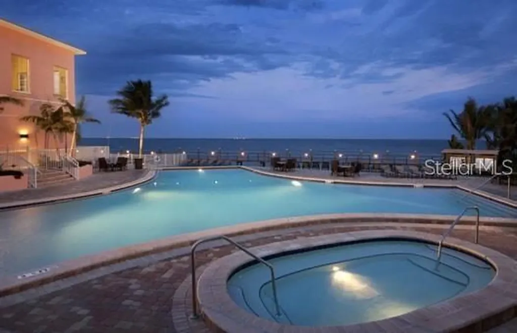 5111 Coquina Key Drive SE St Petersburg FL 33705