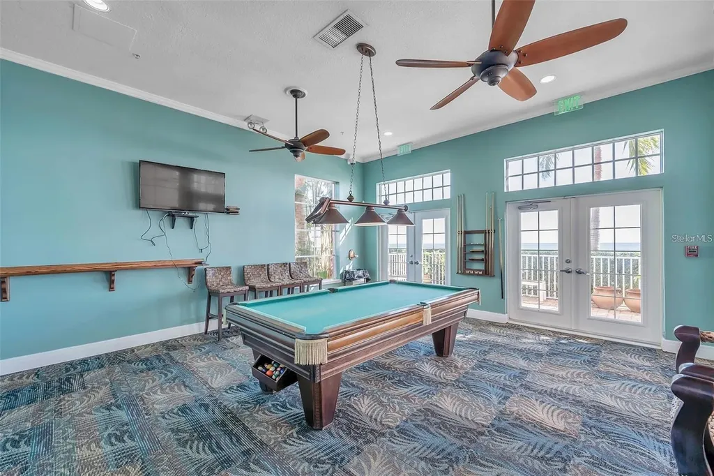 5111 Coquina Key Drive SE St Petersburg FL 33705