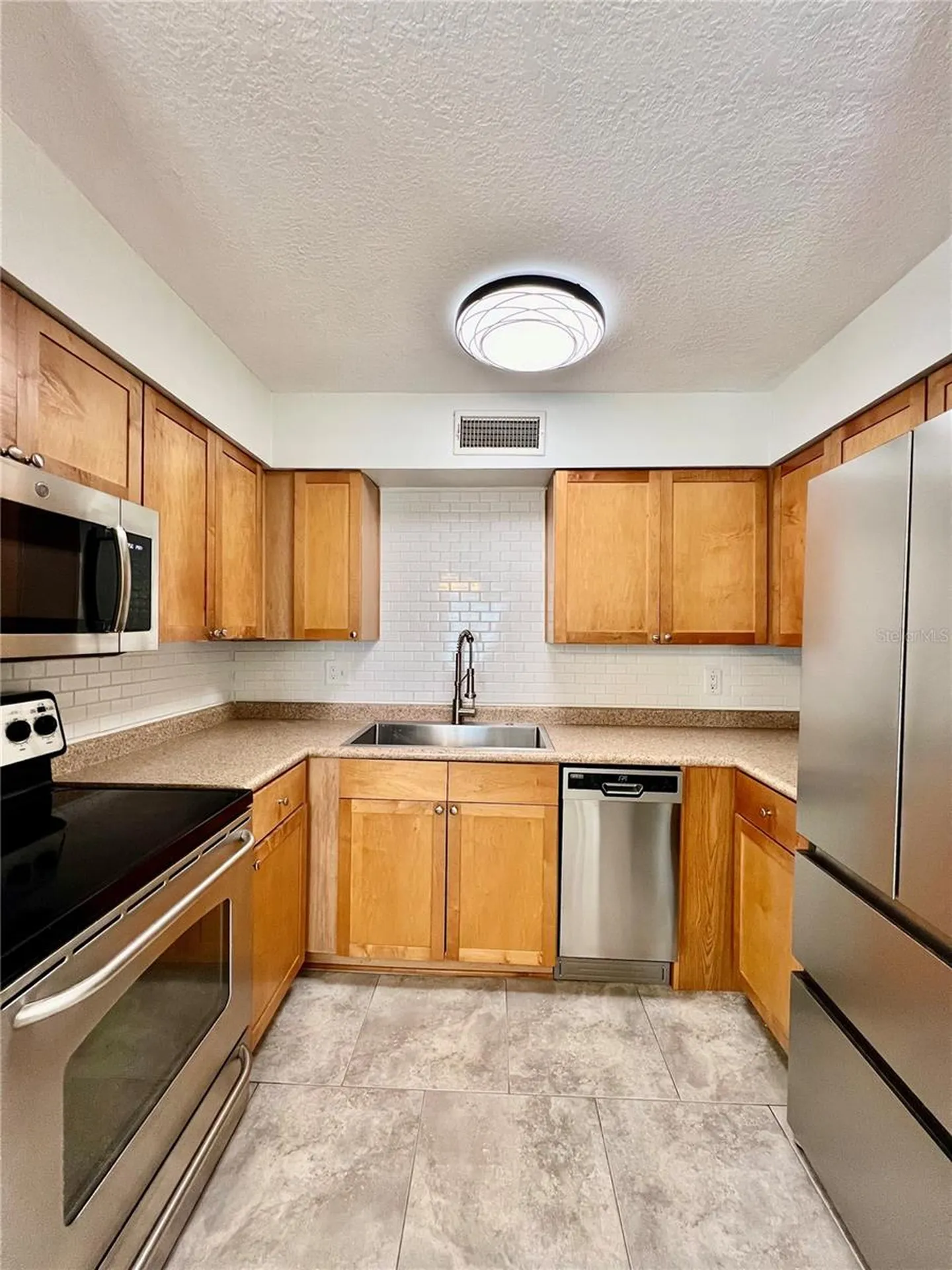 5111 Coquina Key Drive SE St Petersburg FL 33705