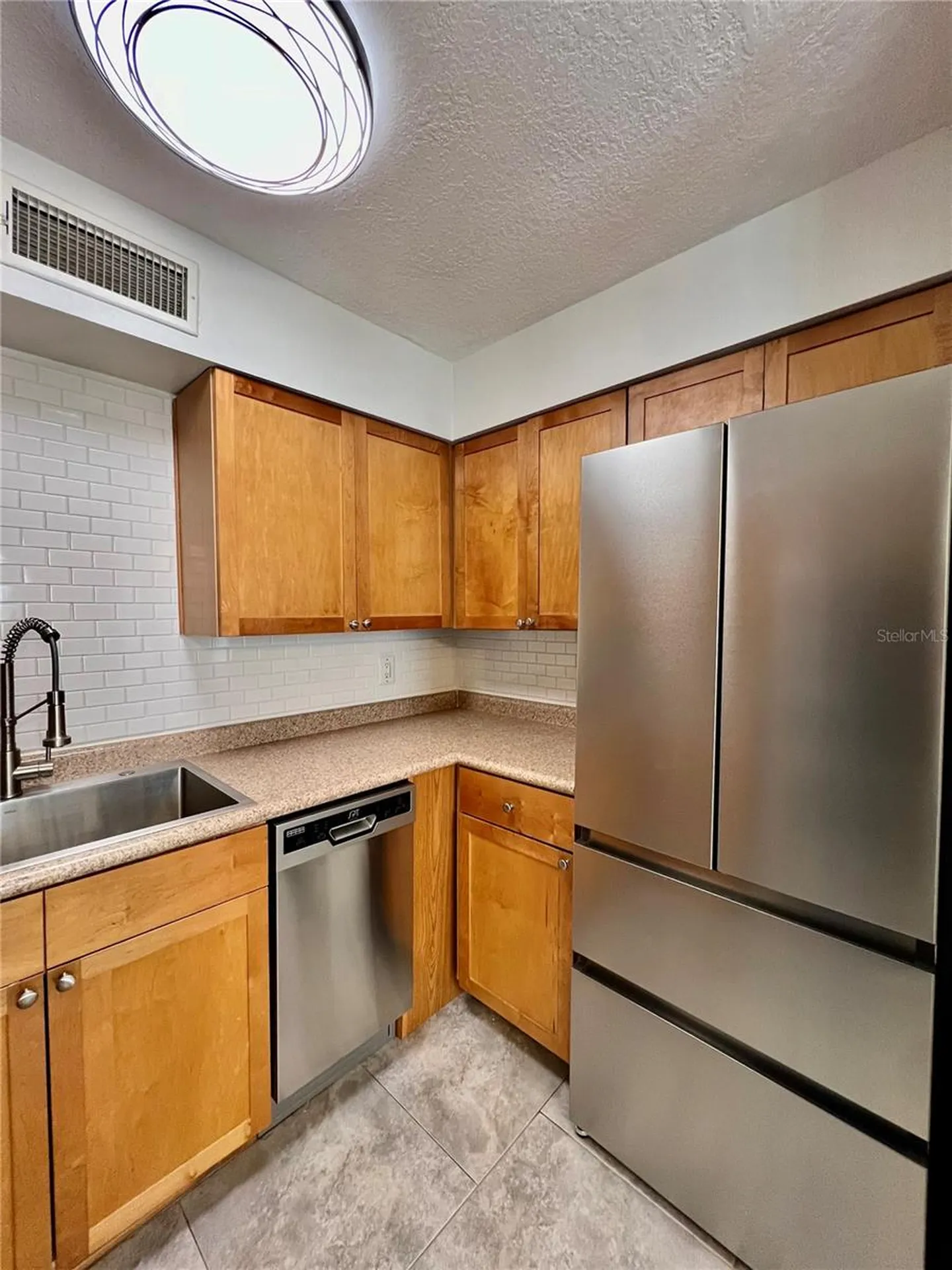 5111 Coquina Key Drive SE St Petersburg FL 33705