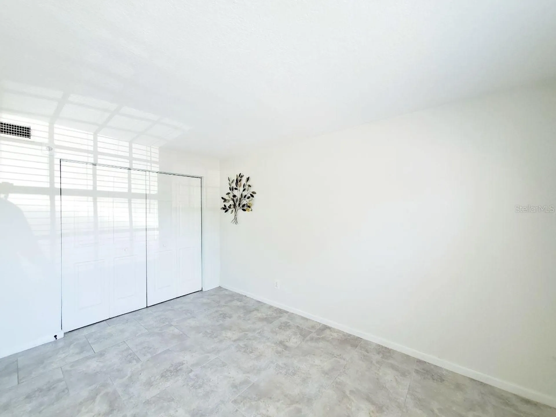 5111 Coquina Key Drive SE St Petersburg FL 33705