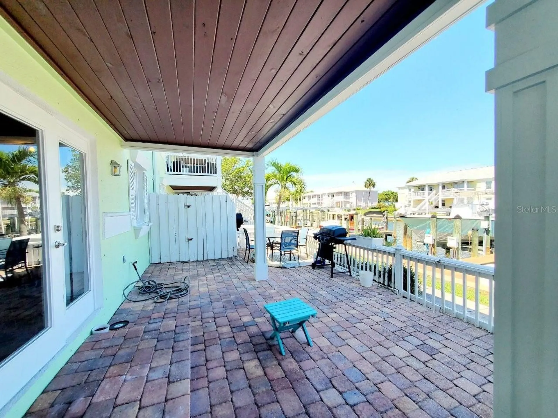 5111 Coquina Key Drive SE St Petersburg FL 33705