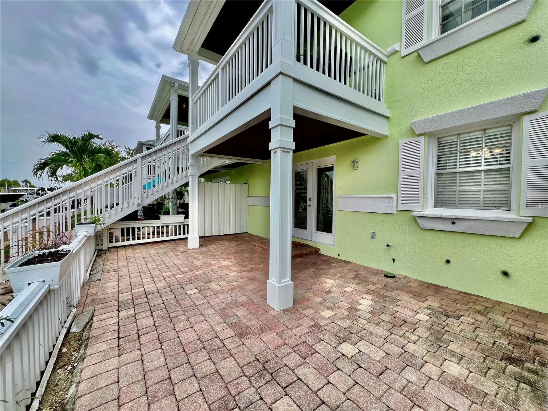 5111 Coquina Key Drive SE St Petersburg FL 33705