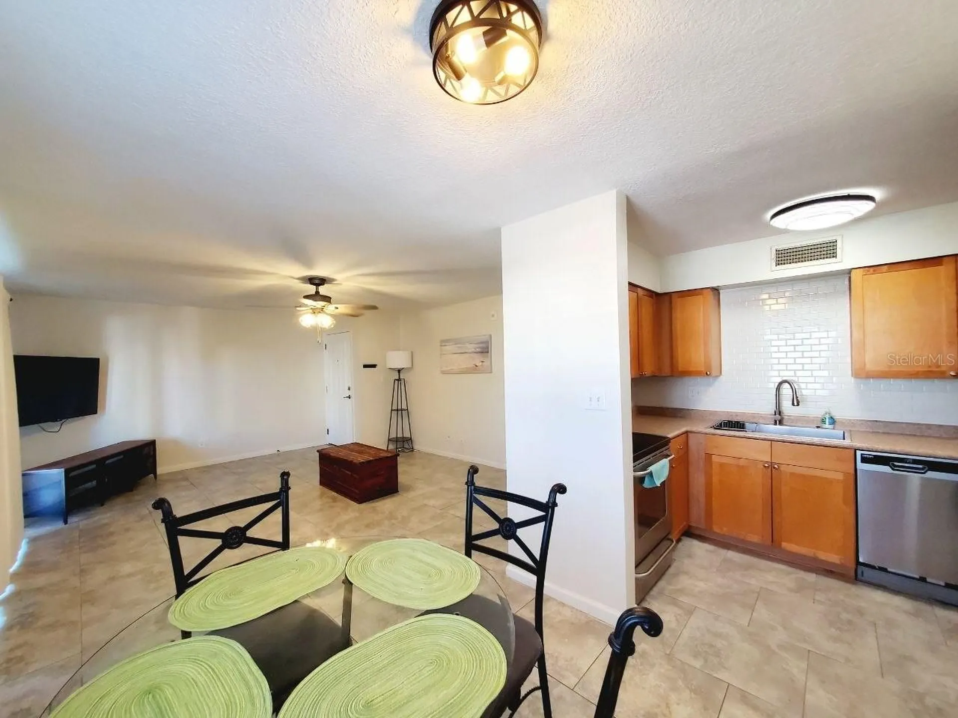 5111 Coquina Key Drive SE St Petersburg FL 33705