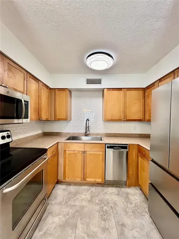 5111 Coquina Key Drive SE St Petersburg FL 33705