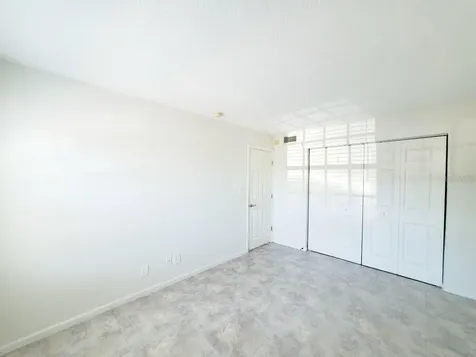 5111 Coquina Key Drive SE St Petersburg FL 33705